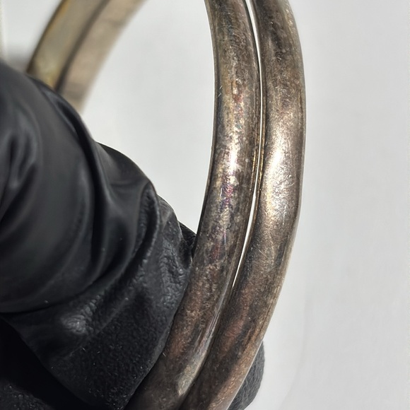 Two vintage silver bangles - Picture 3 of 8